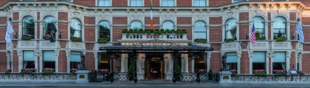 The Iconic Shelbourne Just State They're Accessible. Not Enough Info. For Us!! And The Picture Shows 2 Steps??
