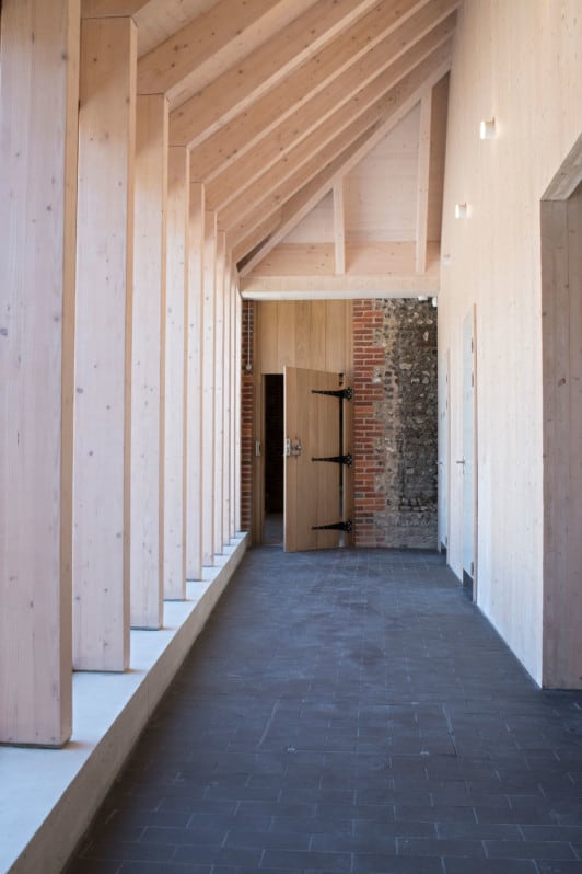 Wider doorways in the new gallery building (c) Axel Hesslenberg
