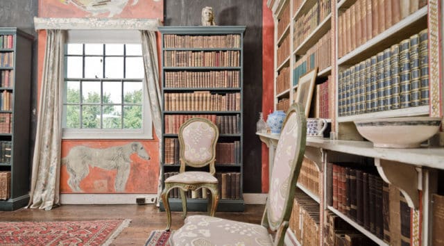 Hand painted frescos in the Library at Charleston (c) The Charleston Trust