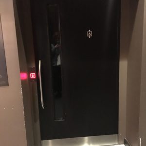 Lift to the stalls and gallery 2